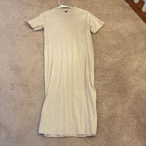 Old Navy Cream Sheath Maxi Dress
